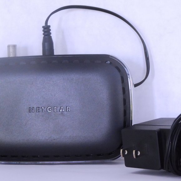 SALE..NetGear CM400 High Speed Cable Modem - Picture 4 of 6